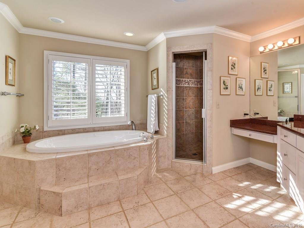 307 Braeside Court - Photo 19