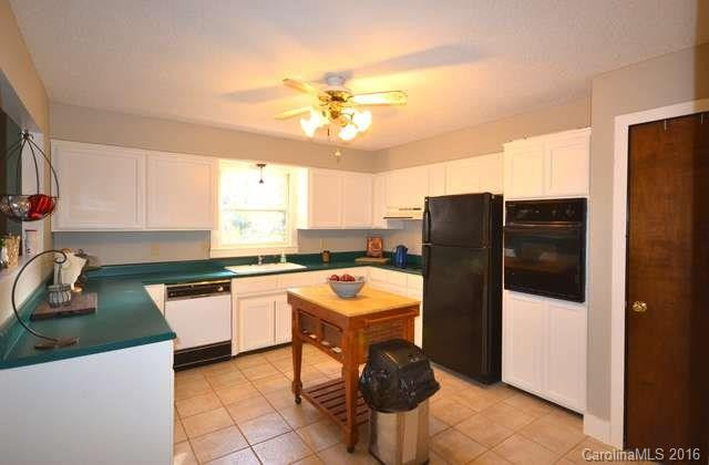 373 Vineyard Road - Photo 11