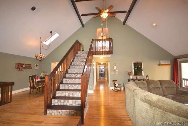 373 Vineyard Road - Photo 15