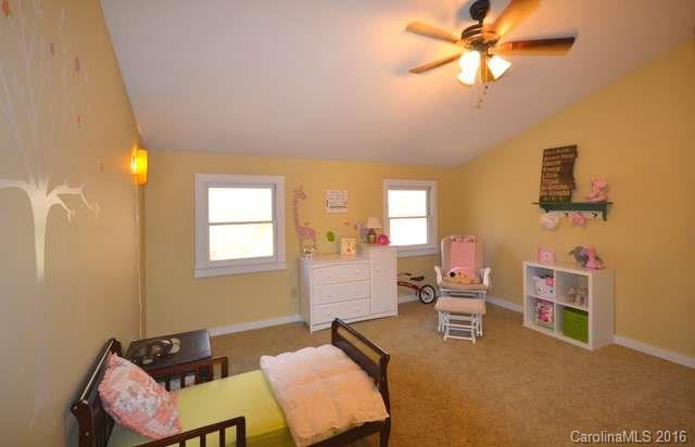 373 Vineyard Road - Photo 17
