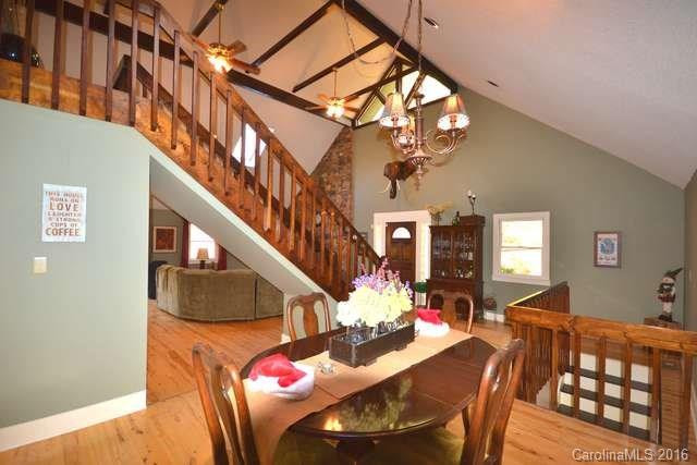 373 Vineyard Road - Photo 10