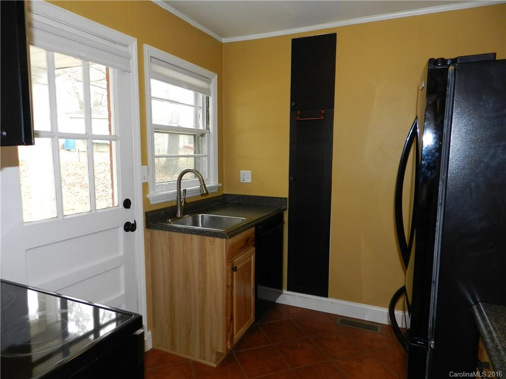 31 Wilshire Drive #42 - Photo 6