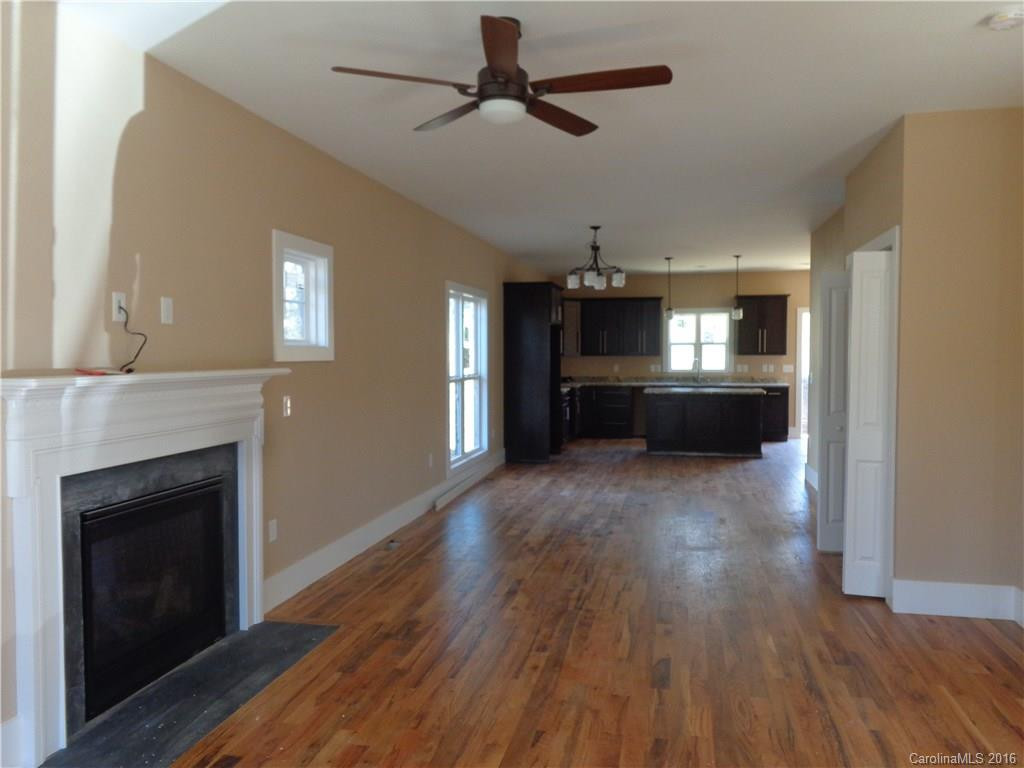 94 Martin Avenue - Photo 2