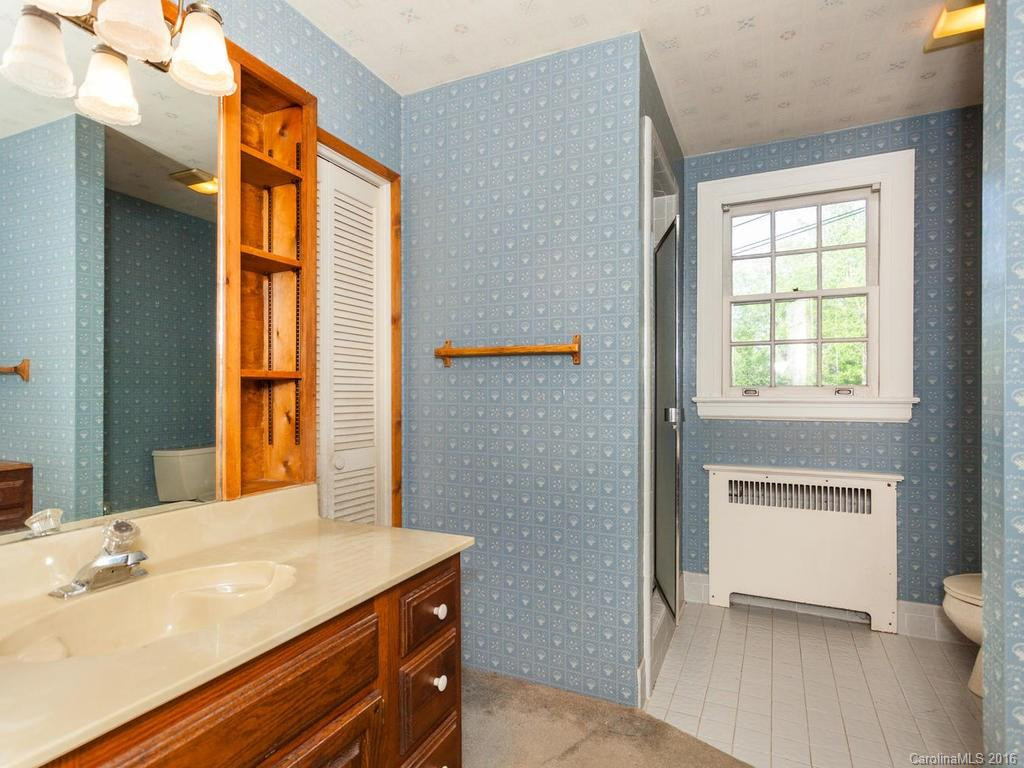 501 Justice Street - Photo 11