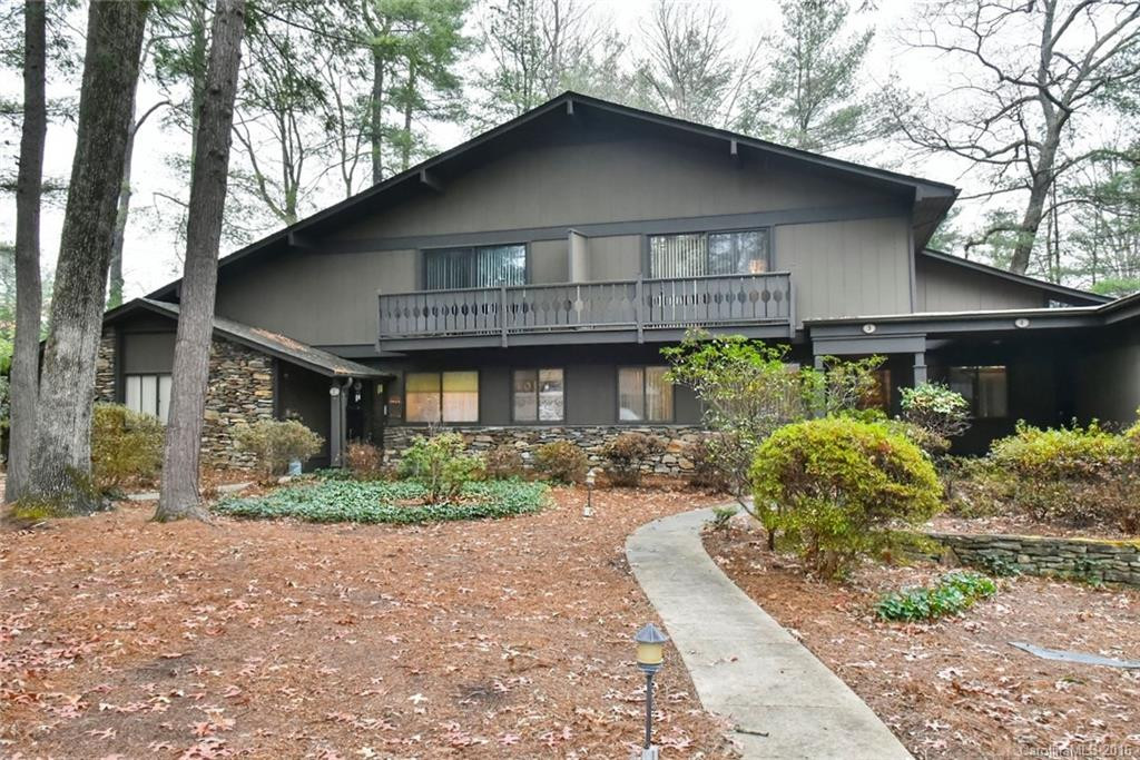106 Laurelwood Circle #3
