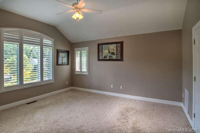 318 Scarlet Tanager Court - Photo 14