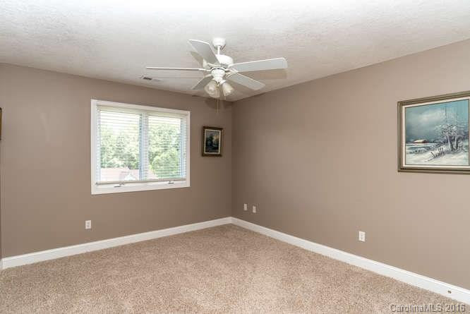 318 Scarlet Tanager Court - Photo 19