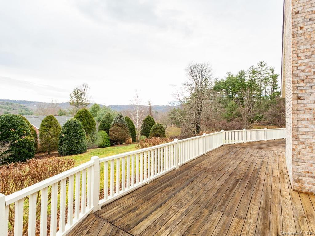 305 Wagram Place - Photo 24
