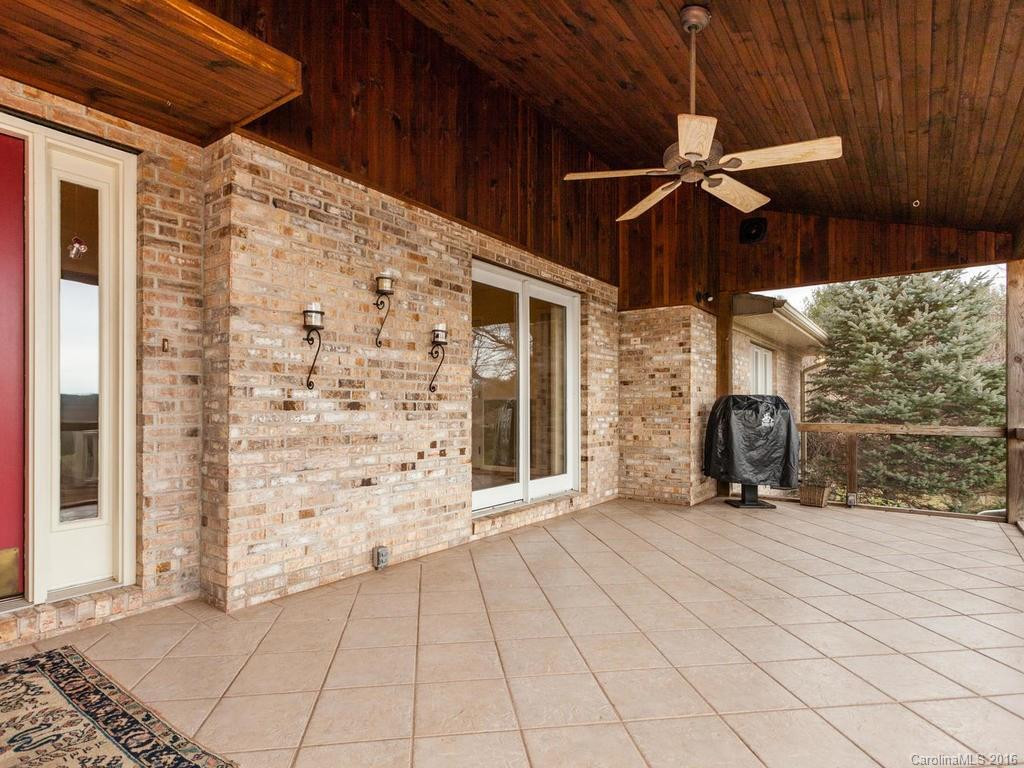 305 Wagram Place - Photo 4