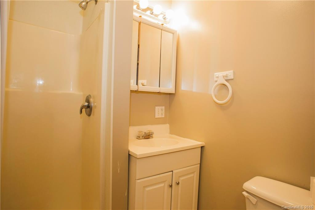 15 Pine Meadow Drive - Photo 14