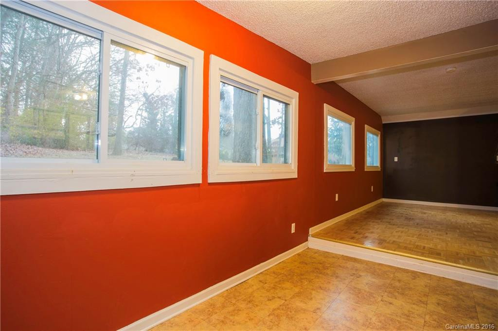 15 Pine Meadow Drive - Photo 9