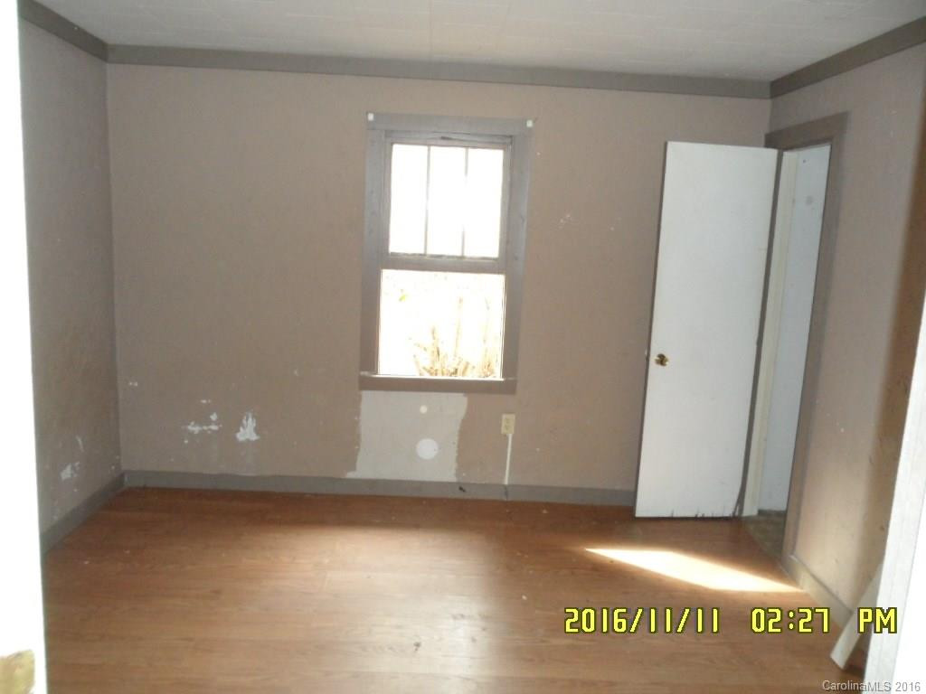 1077 Thompson Cove Road - Photo 7