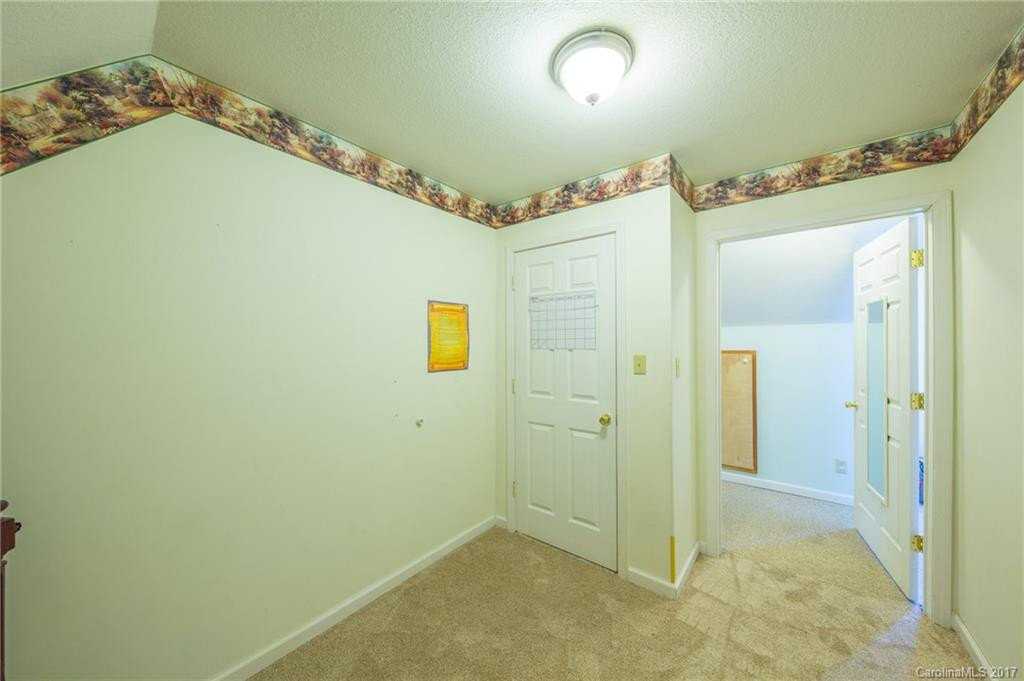 917 Gash Road - Photo 17