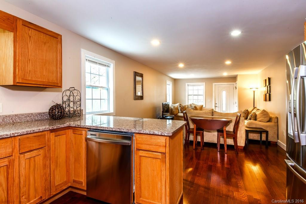 601 Maple Street #1 - Photo 8