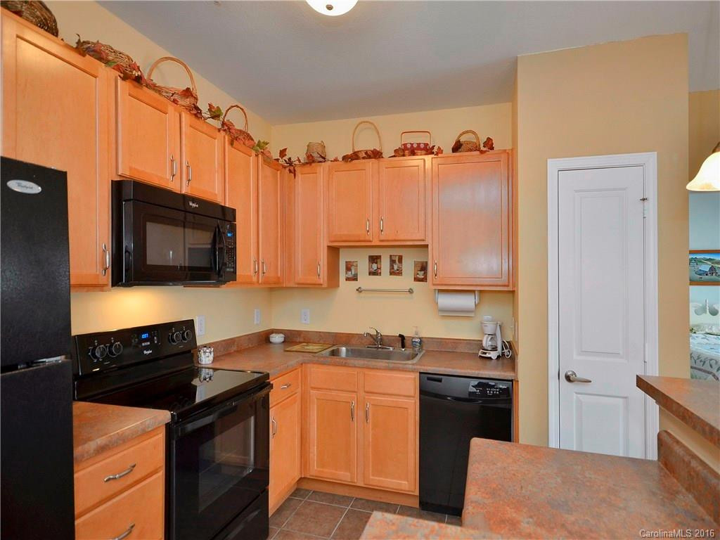 176 Brickton Village Circle #204 - Photo 6