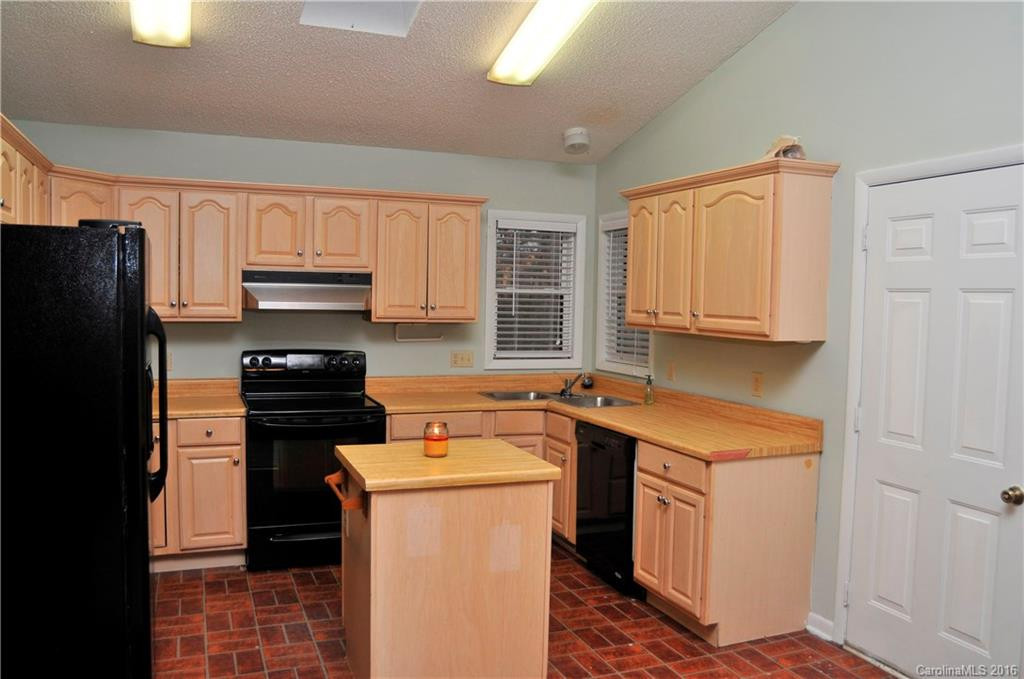 734 Nix Road - Photo 6