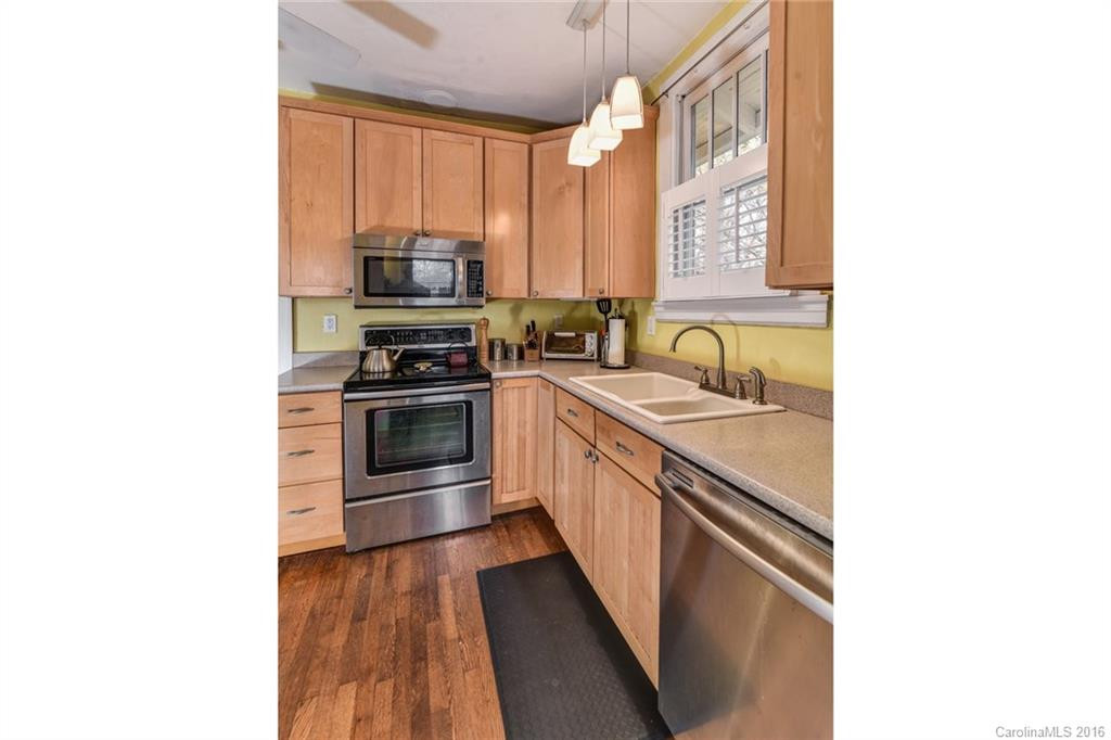 76 Vermont Avenue - Photo 13