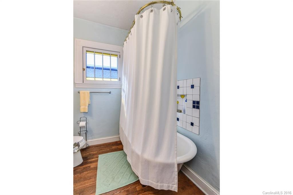 76 Vermont Avenue - Photo 15