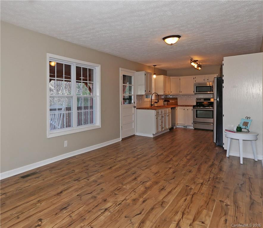 1264 Beaverdam Street - Photo 5