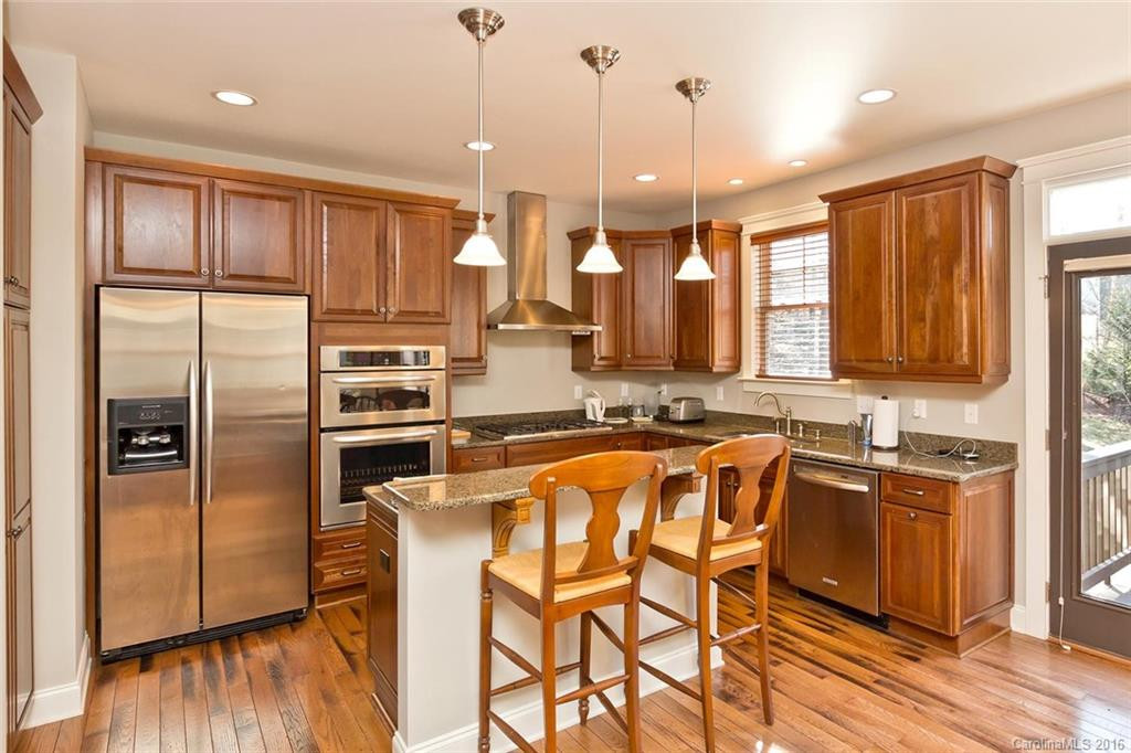 8 Light Cahill Court - Photo 3