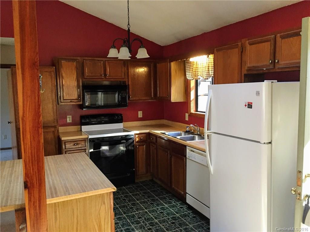 100 Shirley Drive - Photo 6