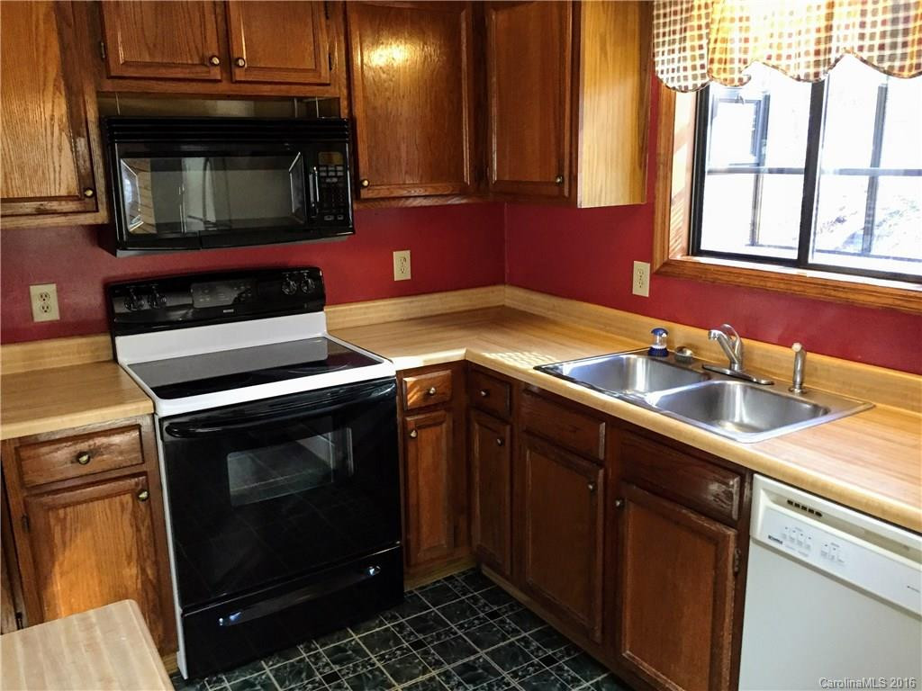 100 Shirley Drive - Photo 7