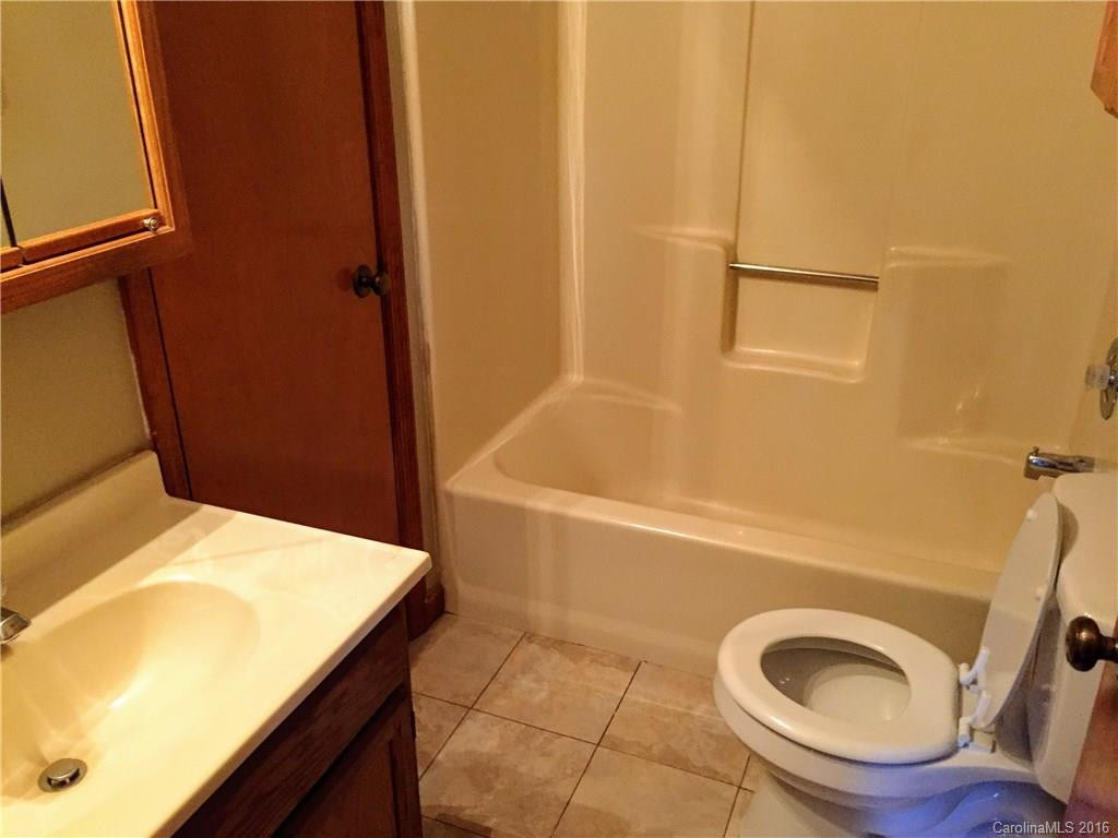 100 Shirley Drive - Photo 10