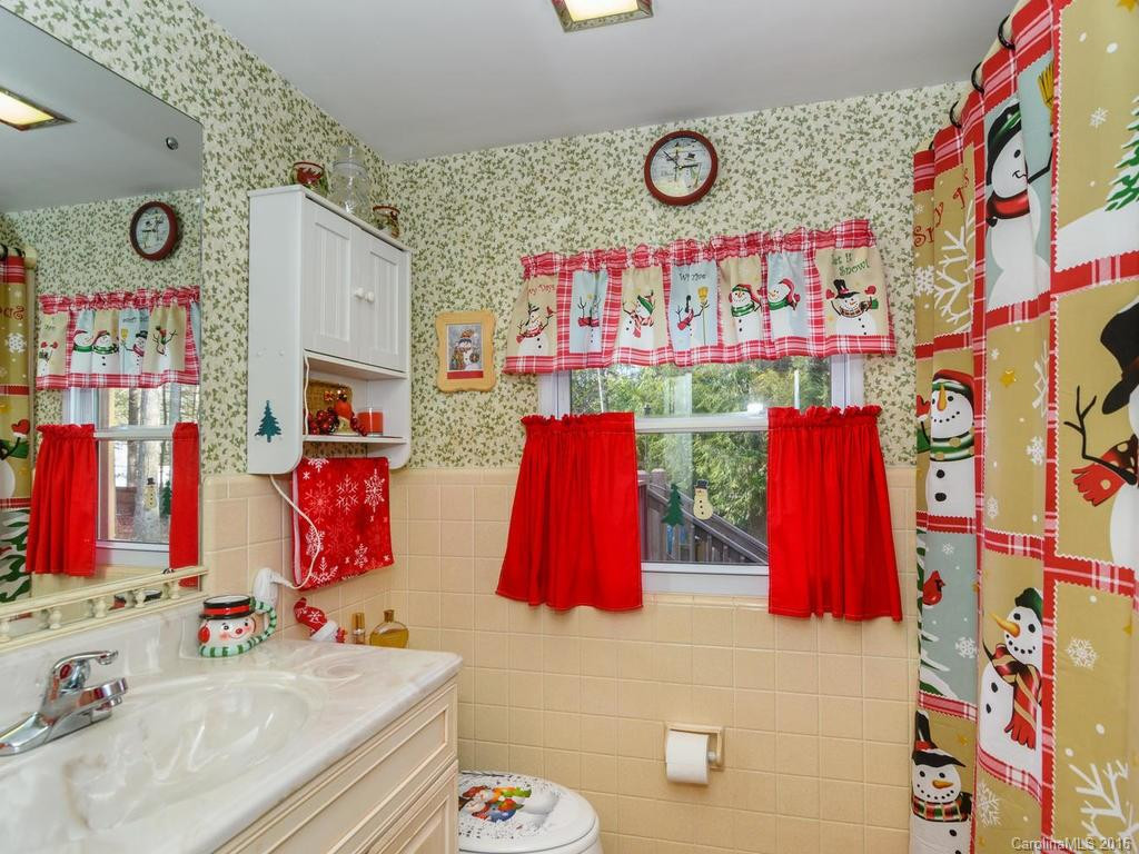 190 Locust Court - Photo 16