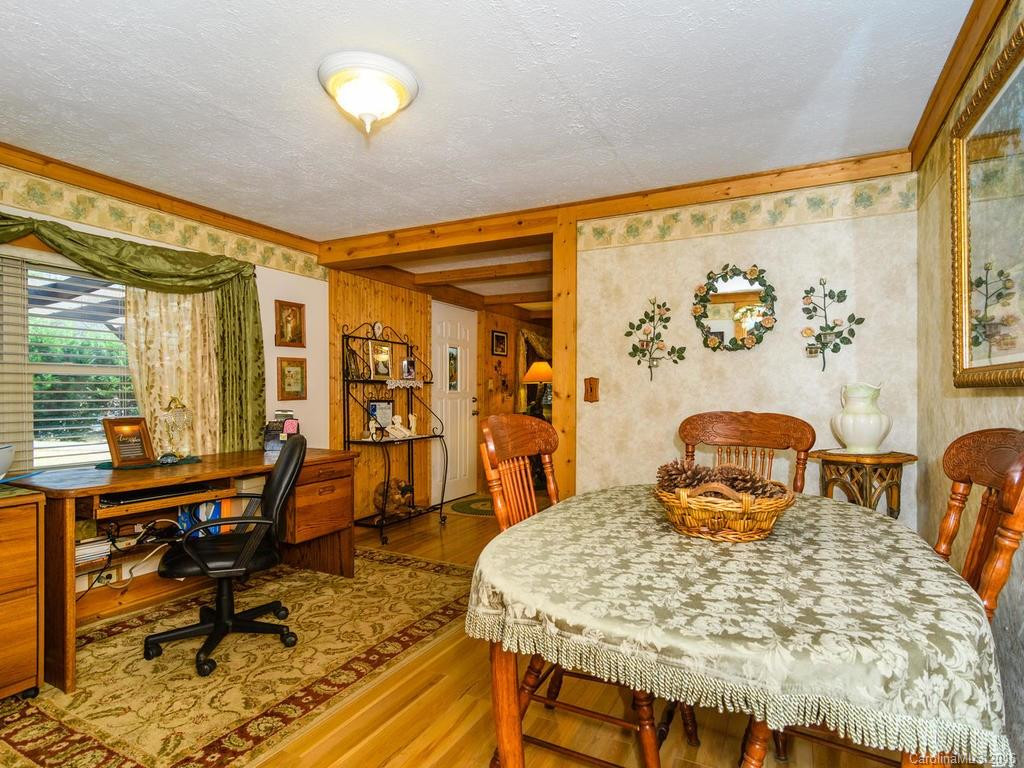 190 Locust Court - Photo 8