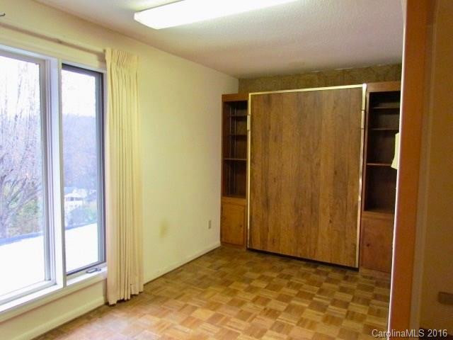 251 Carolina Drive #8B - Photo 16