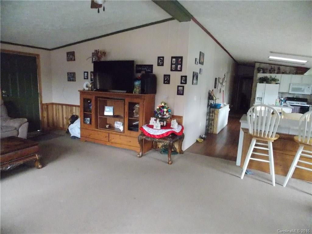 6 Jeffrey Lane - Photo 11