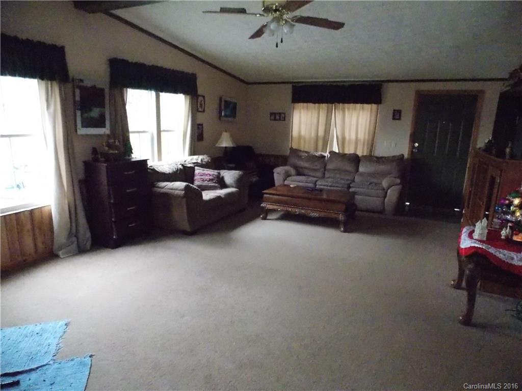 6 Jeffrey Lane - Photo 10