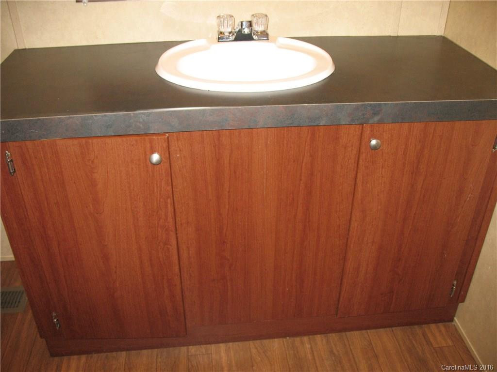 5 Clark Farm Court #19 - Photo 17