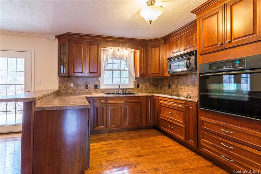 225 Ollie Weaver Road - Photo 2