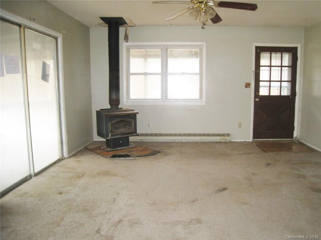 588 Levi Road - Photo 3