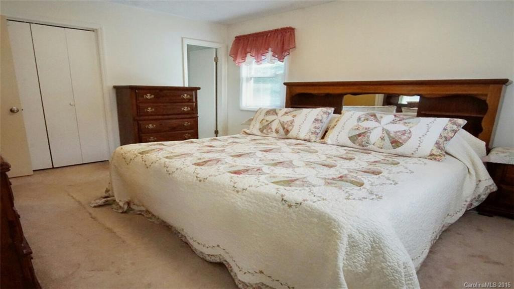 118 Wisteria Way - Photo 12