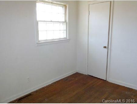 180 White Oak Lane - Photo 4
