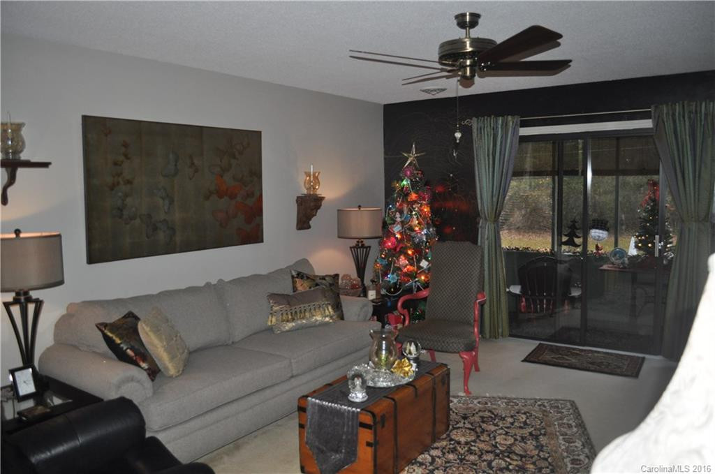 1305 Oakland Street #4 - Photo 3