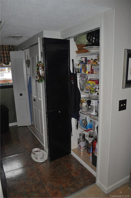 1305 Oakland Street #4 - Photo 9