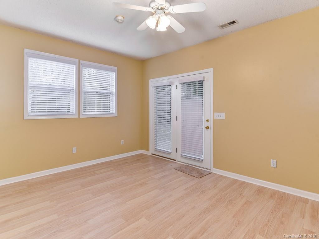 101 Foxioci Circle - Photo 13