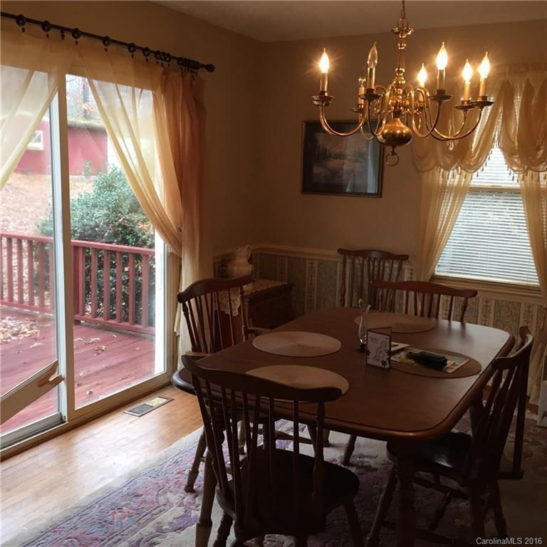 370 Shady Woods Lane - Photo 5