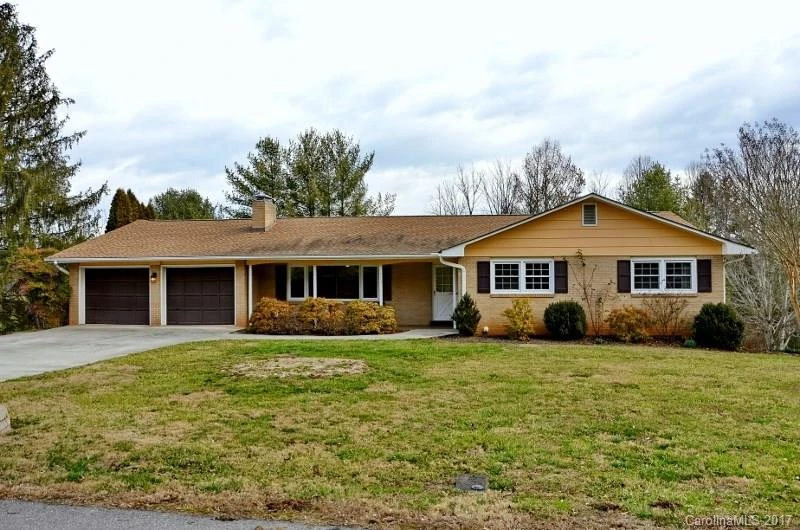 113 Delphia Drive