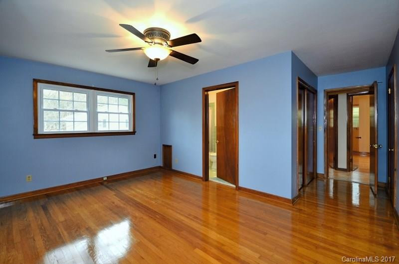 113 Delphia Drive - Photo 12