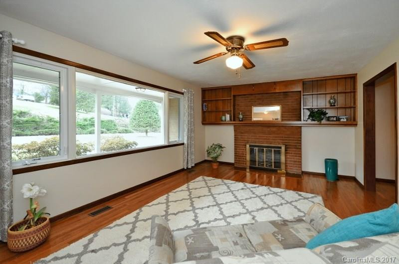 113 Delphia Drive - Photo 4