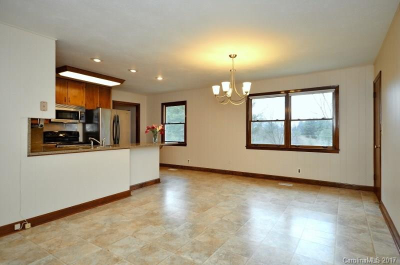 113 Delphia Drive - Photo 8