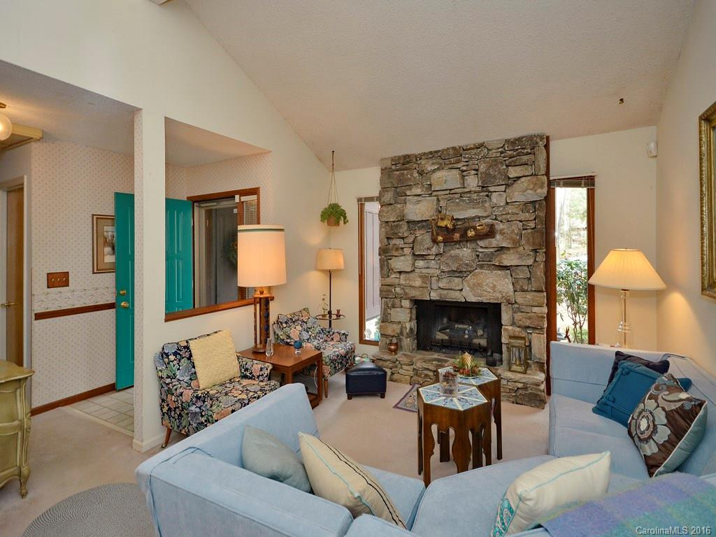 35 Wildwood Circle - Photo 2