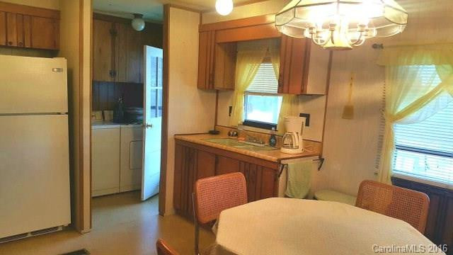 2460 Old Greenlee Road - Photo 3