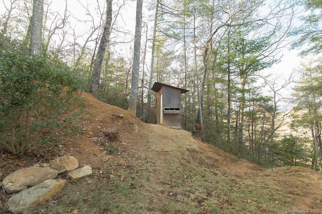 1886 Old Linville Road - Photo 19