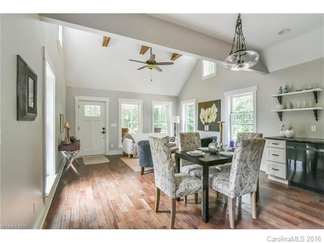 207 Locust Street - Photo 12