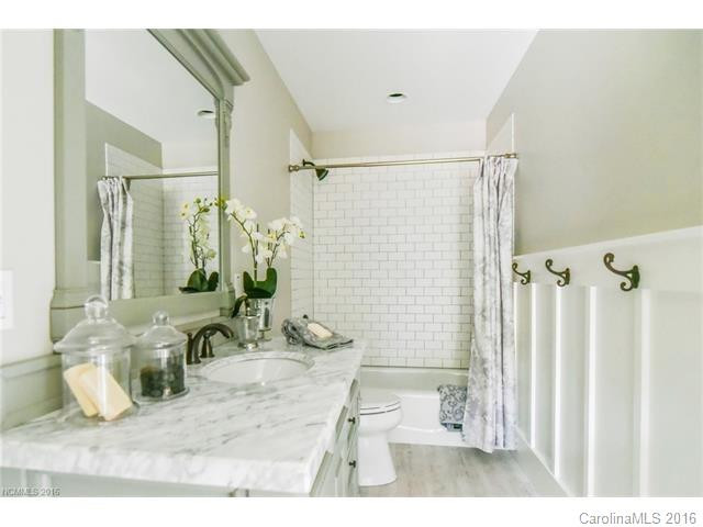 207 Locust Street - Photo 14